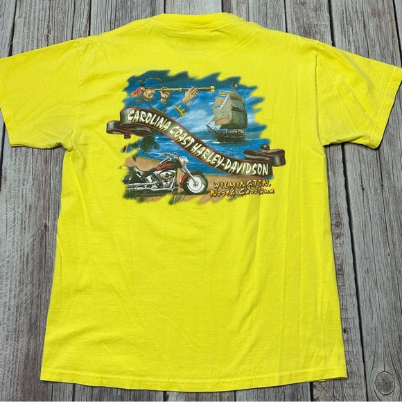 Harley Davidson Carolina Coast Wilmington NC Pirate Y2K Yellow T-Shirt Adult M - Picture 1 of 9
